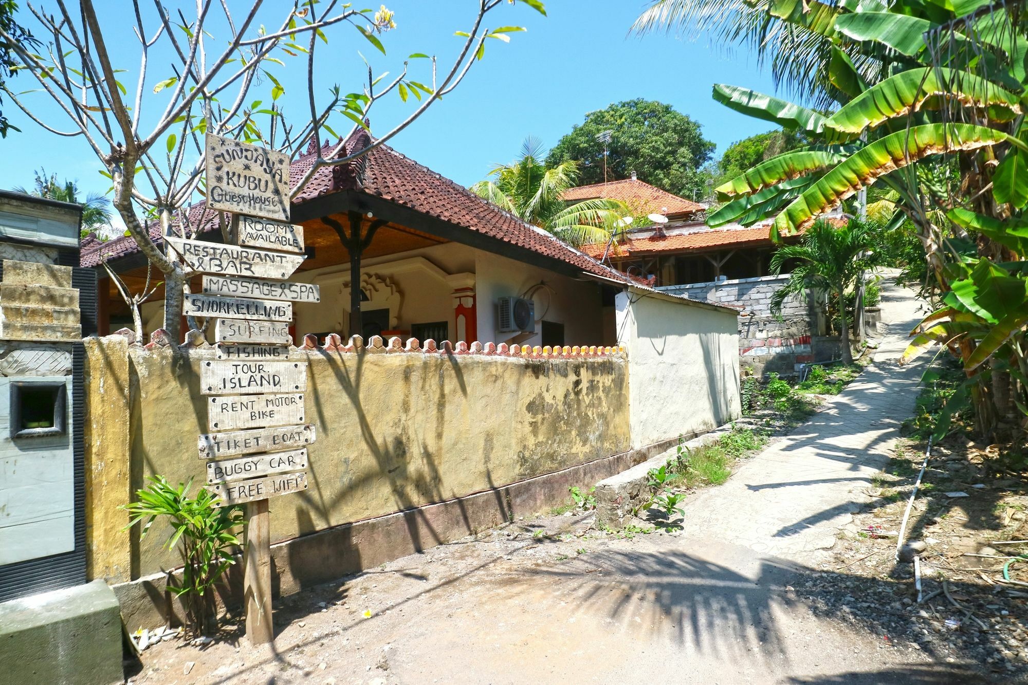 Sunjaya Kubu Guesthouse Lembongan Kültér fotó